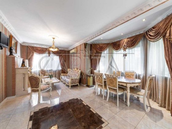 Продаж  Будинок  170 м2 6 соток Віта-поштова  вул. Боярська, 20 Віта-Поштова