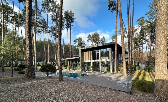 Продаж будинку  з басейном 480 м2  Стоянка ,котеджне містечко 25 соток - фото 1