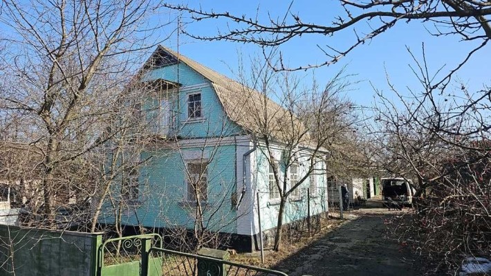 Добротній будинок в місті Березань - фото 1