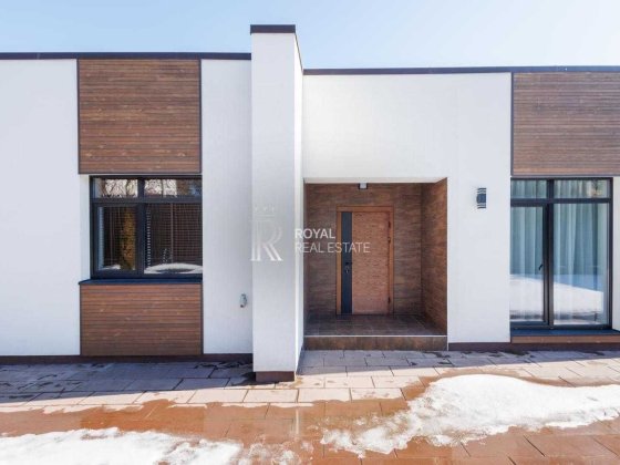 Продаж Будинок 170м2 5кімн 9соток Стоянка Стоянка