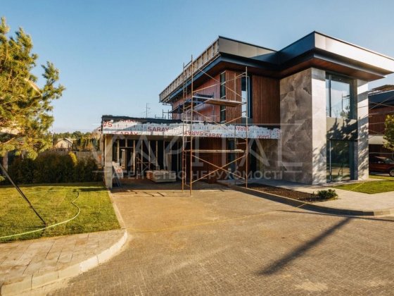 Продаж будинку БЕЗ % в загородном комлексі клубного формату на 5 котеджів Підгірці