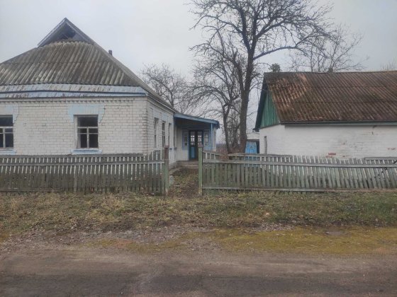 Продам будинок з ділянкою землі 78соток. Миронівка
