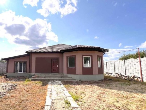 Будинок 140 м² + мансарда 80 м² — 8 соток, автономність, держпрограми Немешаево