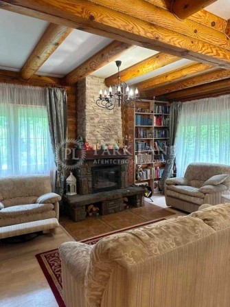 Двоповерховий будинок у смт.Глеваха з ремонтом 160м2 газ 14сот - фото 1