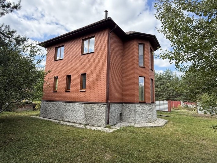 Двоповерховий будинок у смт Глеваха від власника - фото 1