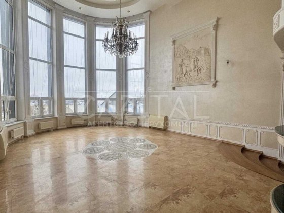 Продаж капітального маєтку 600м2 в селищі Глеваха, Фастівсьго району Глеваха