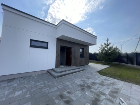 Продається будинок 75 кв.м з ділянкою 5 соток Бобрица