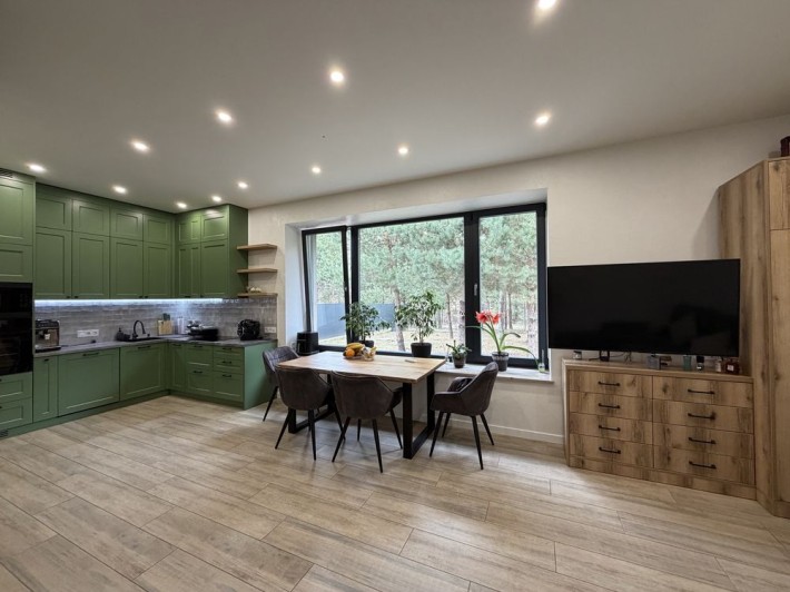 Продам будинок з фундаментом під основний дім, ділянка 25 сот. в лісі - фото 1