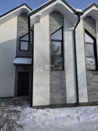 Продаж Таунхаус 2кім. 90.5м2 с. Білогогодка Закрита територія - фото 1