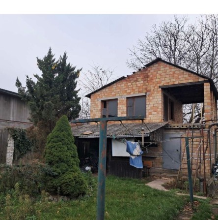 Будинок у с.Гора, 15 км від Києва | 2 будинки + 8,5 соток | газ,світло - фото 1