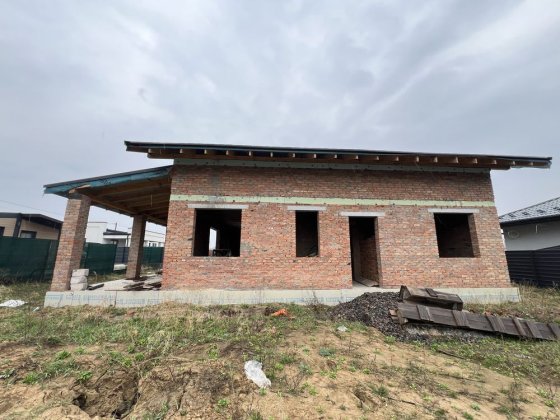 Якісний будинок в Білогородці Гнатівка