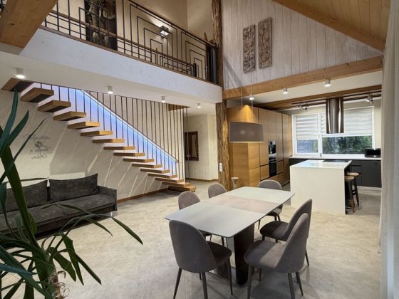 Будинок з ремонтом, Дмитрівка, Капітанівка біля Мега Маркет, з газом , розстрочка від власника, дом  Дмитрівка