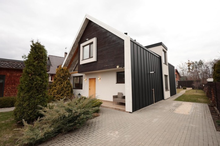 Будинок з ремонтом| Дмитрівка| готовий будинок| 180 м2| ділянка| Капітанівка| Дмитровка - фото 1