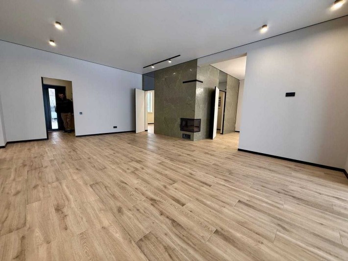 Будинок з терасою в Дмитрівці, 11 соток - фото 1