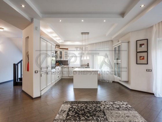 Продаж будинку, Польова , Гора Кедина Гора