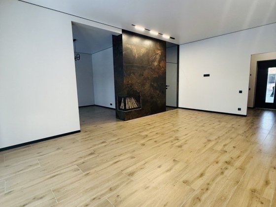 БЕЗ КОМІСІЇ Єксклюзивний будинок з бомбосховищем Дмитрівка