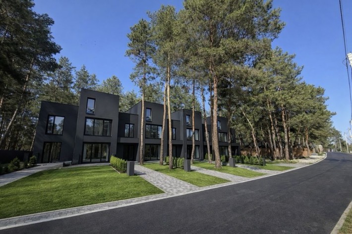 $750/м² у лісі / Таунхаус з газом / асфальт / шлагбаум / центр Зазимя - фото 1