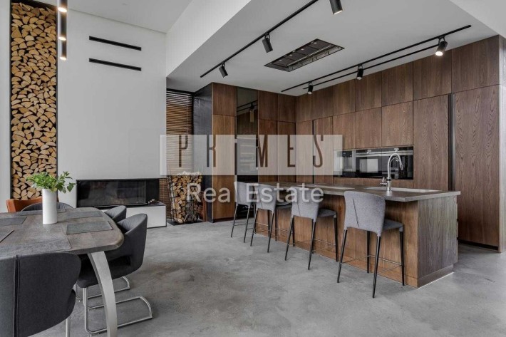 Продаж 5к будинку з ремонтом, КМ Белгравія, вул. Привітна, Дмитрівка - фото 1