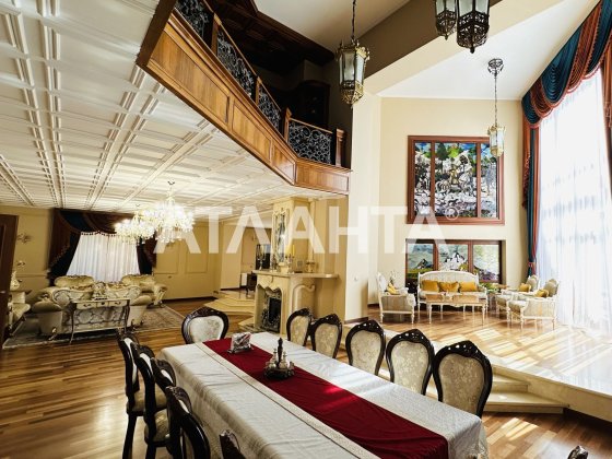 Аренда резидеціі з басейном в Іванковичах,КМ закритого типу, охорона. Иванковичи