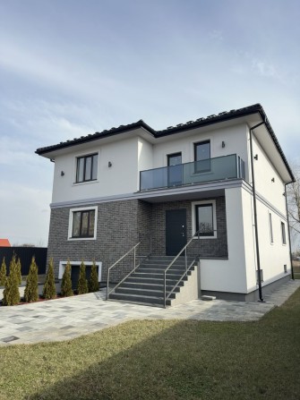 Будинок біля лісу 20соток с.Княжичі Броварський район - фото 1