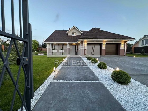 Продаж 5к будинку, ділянка 18 соток, гараж на 2 авто, вул. Зоряна, Іванковичі Іванковичі