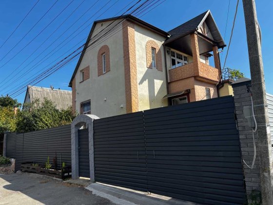 Будинок  з ремонтомю. В 20 км від столиці по Одеській трасі! Круглик