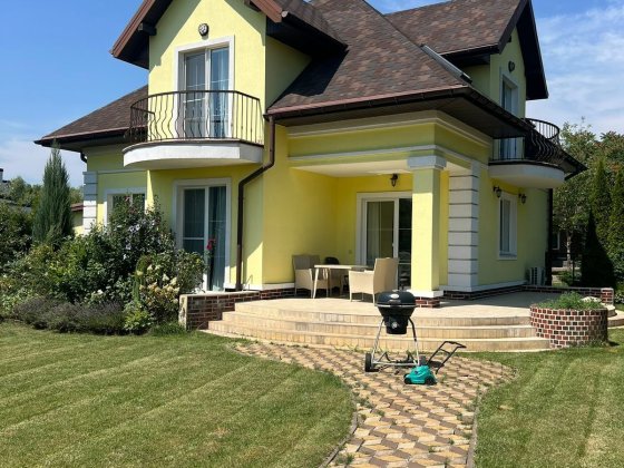 Продам Будинок в.К.М"Green town"Крушинка.199кв.м