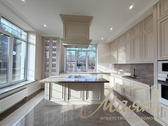 Продажа дома 418.6м2 с выходом до воды КГ Dream Village Лебедевка Лебедівка