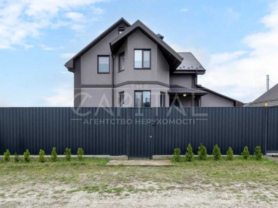 Продаж будинку Лютіж 275м2 Свердловина Лютіж