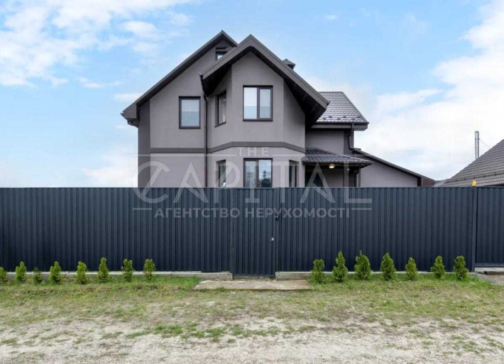 Продаж будинку Лютіж 275м2 Свердловина - фото 1