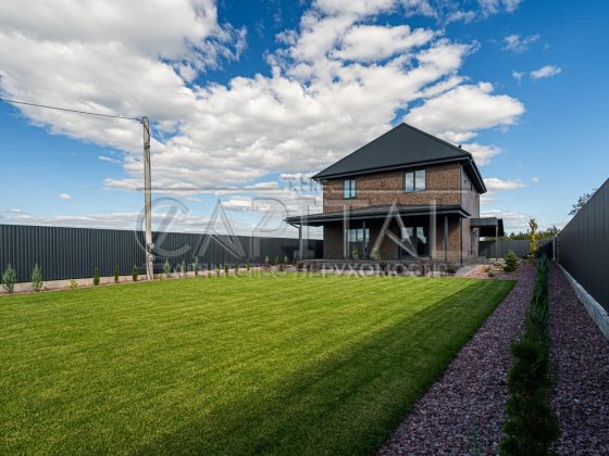 БУДИНОК З ЛАНДШАФТОМ ключі  230м2 5 кімната Крушинка без ремонту Крушинка