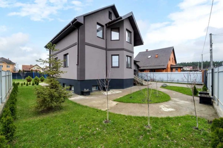 продаж будинку Лютіж - фото 1