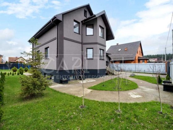 Продаж будинку в Лютіжі Вишгородський р. на земельній ділянці 9 соток Лютіж