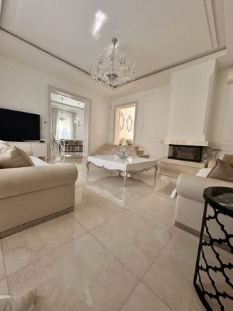 Продається розкішний будинок 325 кв. в Мархалівці - фото 1