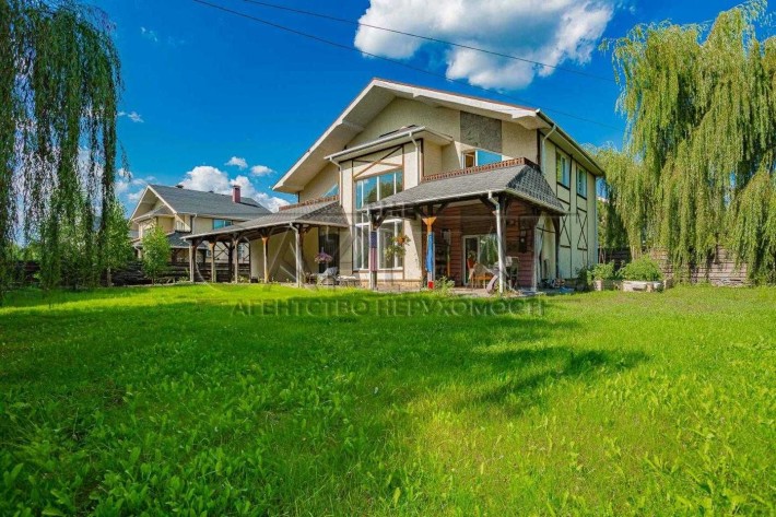 Продажа Дома Новые Безрадичи, Новообуховская трасса, выход на воду - фото 1