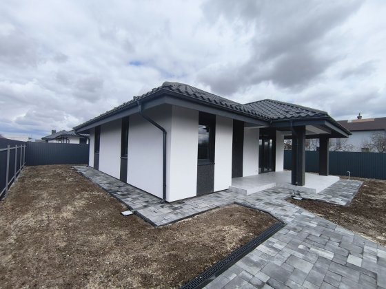 с.Нове будинок введений в експлуатацію заг пл 110м кв 5с Новое