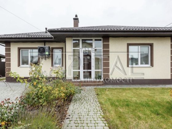 Продаж будинку без меблів,Осещина. Вигідна ціна Осещина