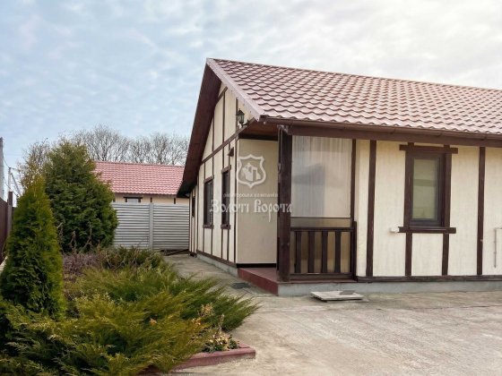 Будинок, 1 пов Євроремонт. ЖМ «Під Горою», Троїцька, 5, Бориспільський район Петропавловское