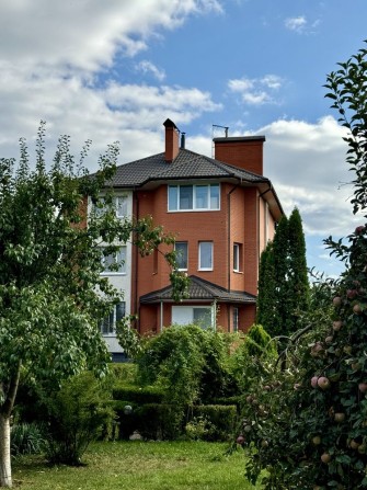 Продаж будинку в с. Погреби Новий ремонт біля Десни 1 лінія - фото 1