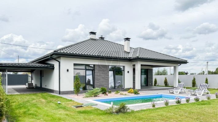 Будинок 180 м² з басейном, 12 соток — 4 км до Києва (Погреби) - фото 1