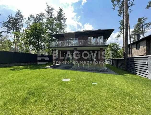 Плюты - Дом 270 м  кв  на 12 сотках - фото 1