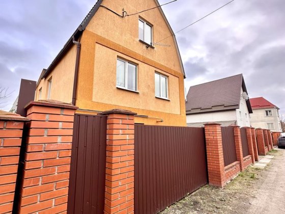 Будинок 300м від Десни, 6,5 соток в с. Пухівка. ТОРГ Пухівка