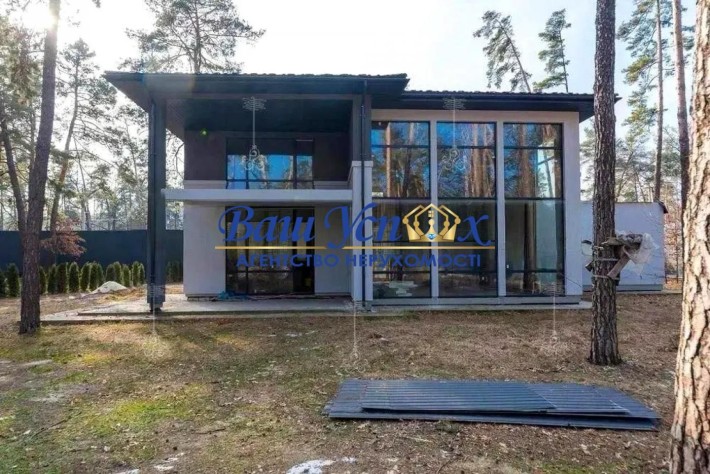 Продажа дома в лесу район Конча-Заспа,  селло Плюты - фото 1