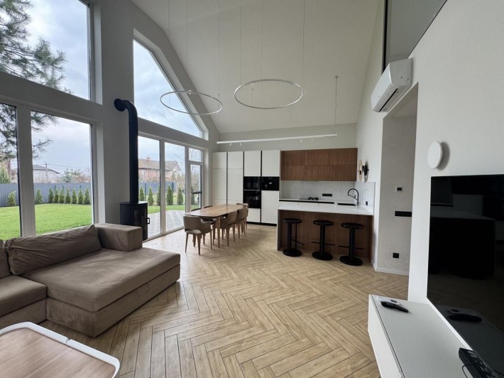 Продаж будинку з ремонтом Петрівка Васильків Глеваха - фото 1