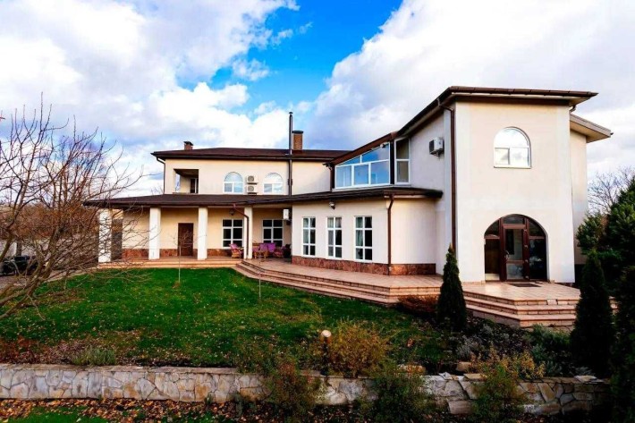 Продаж будинку Романків Хотів 330м2 12 соток Газ Обухівський рн Ремонт - фото 1