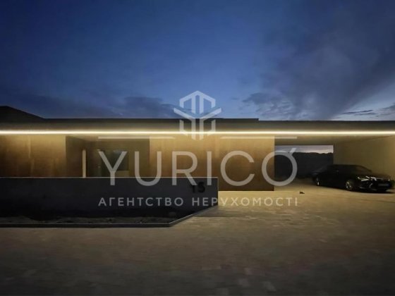 Продаж будинку 305 м.кв. Романків Романків