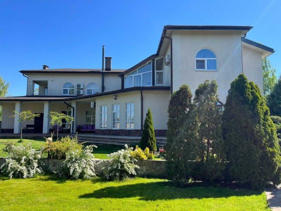 Будинок с. Романків  Обухівський р-йн 5 кім 12 соток 330м2 Басейн Газ Романків