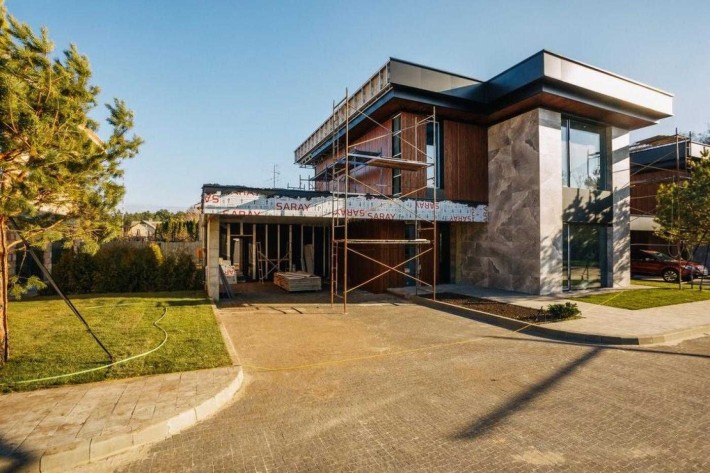 Продаж будинку 270м2 в КМ MAREA CLUB ROMANKIV вул. Печерська, Софіївська Борщагівка - фото 1