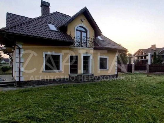 Продаж / Будинок / 295 м2 / Романків / вул. Лісова Романков