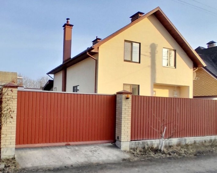 Сучасний будинок 136 м² з терасою,  у Таценках, Обухівський р-н. - фото 1